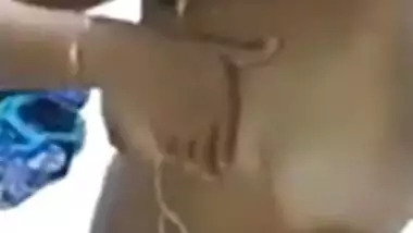 Cute Girl Nude Selfie
