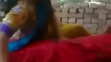 Indian girls show off their sexy bodies