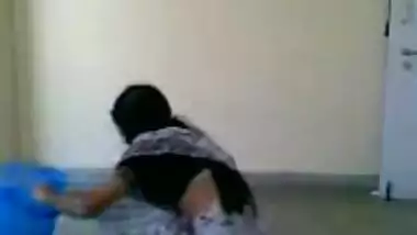 Bangla desi wife sexy farting home alone 