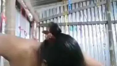 Bangladeshi Unsatisfied Pakhi Bhabi Fingering