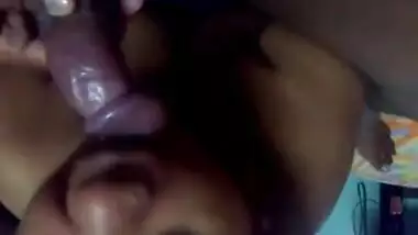 Mature south bhabhi sucking big cock her partner naked