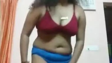 Cute Desi Girl Showing Her Big Boobs and Pussy Part 1