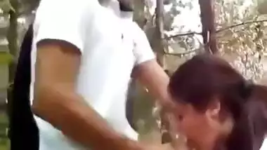Desi school girl blowjob in the middle of the jungle