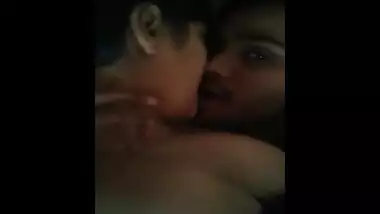 Pune teen college girl skips classes to spend time with BF!