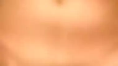 NRI babe’s first sex at dad’s study room