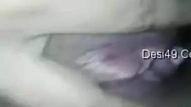 Skinny Desi sexpot loves sending BF video of her sweet XXX vagina