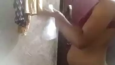 Village big ass desi bhabhi bathing