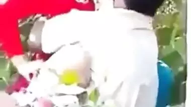 Desi lover fucking outdoor