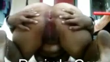 Mangala bhabhi desi housewife streching n showing pussy