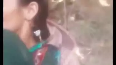 Husband put cucumber in aunty’s pussy then fuck pussy