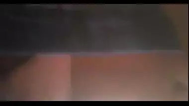 Unseen Indian sex of mature bhabhi hardcore saree sex with plumber