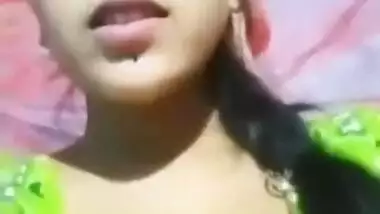 Sona Mona on Tango Live Lesbian Play