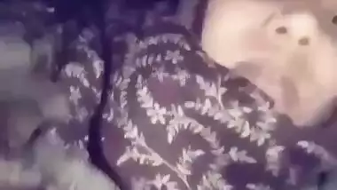 Desi village bhabi show her sexy pussy on mid night