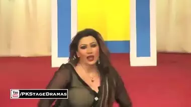 Pakistani mujra showing a hot milf with big boobs