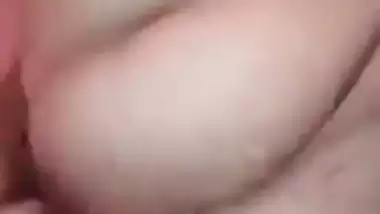 Village bhabhi pissing and nude video making for lover