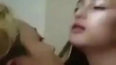 Hot Thai Young Lesbian Couple Leaked Sextape