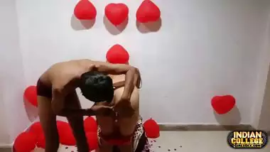 Valentines Day Porn Videos - Indian College Girl Valentines Day Hot Sex With Lover