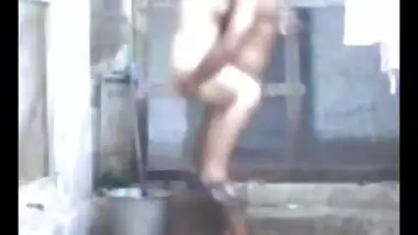 Desi Aunty Bathing & fucked