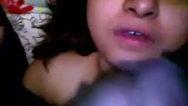 Chandigarh bhabhi loves swallowing lover’s cum