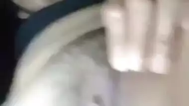 Desi cute girl showing hot body